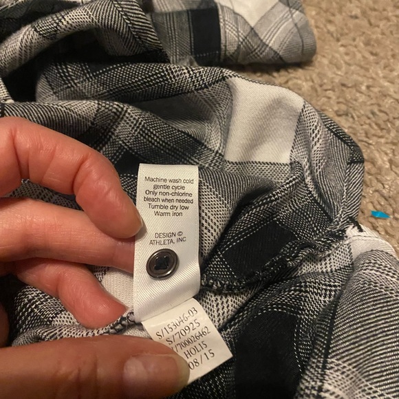 Athleta plaid flannel - Picture 12 of 13
